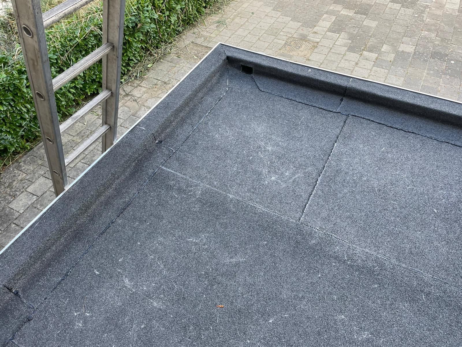 Plat dak onderhoud in Amsterdam door Platinum Dakdekkers